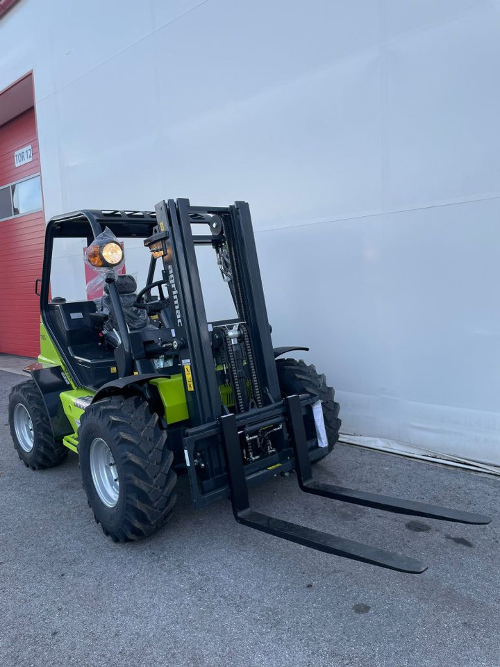 Agrimac TW25 - Ruw terrein heftruck: afbeelding 3 Agrimac TW25 - Ruw terrein heftruck: afbeelding 3
