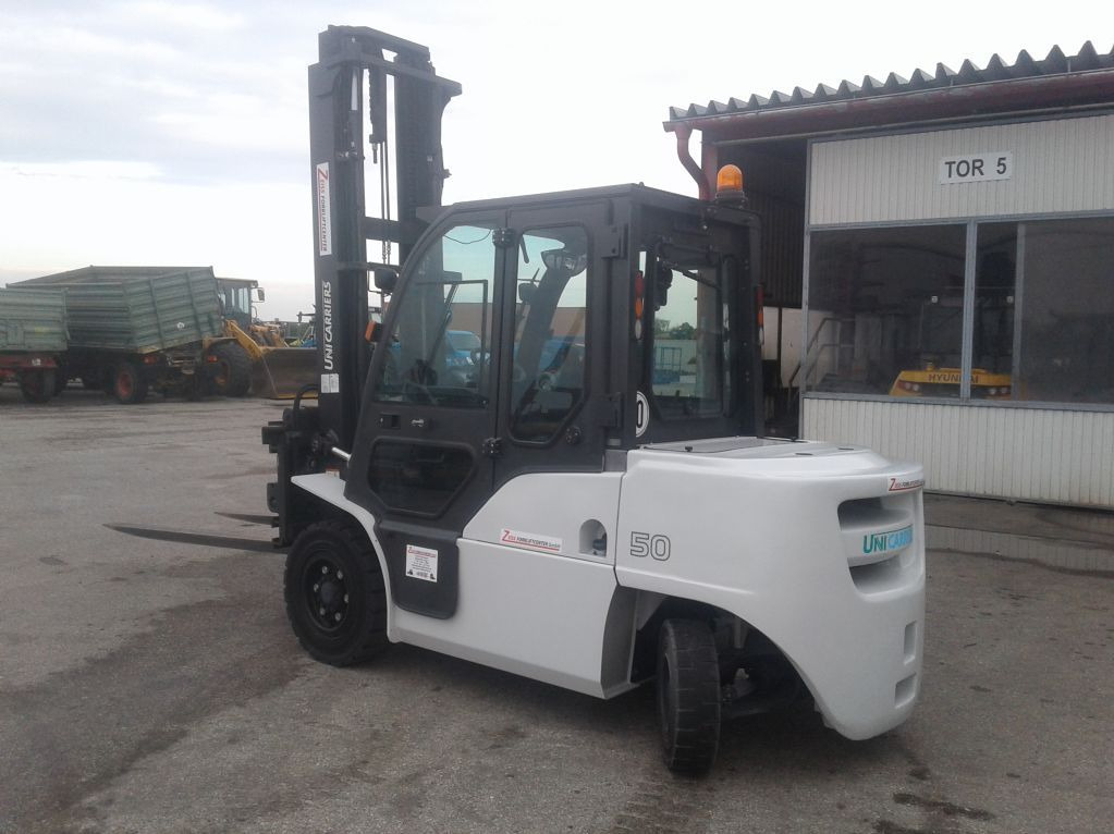 UniCarriers DG1F4A50Q - Diesel heftruck: afbeelding 3 UniCarriers DG1F4A50Q - Diesel heftruck: afbeelding 3