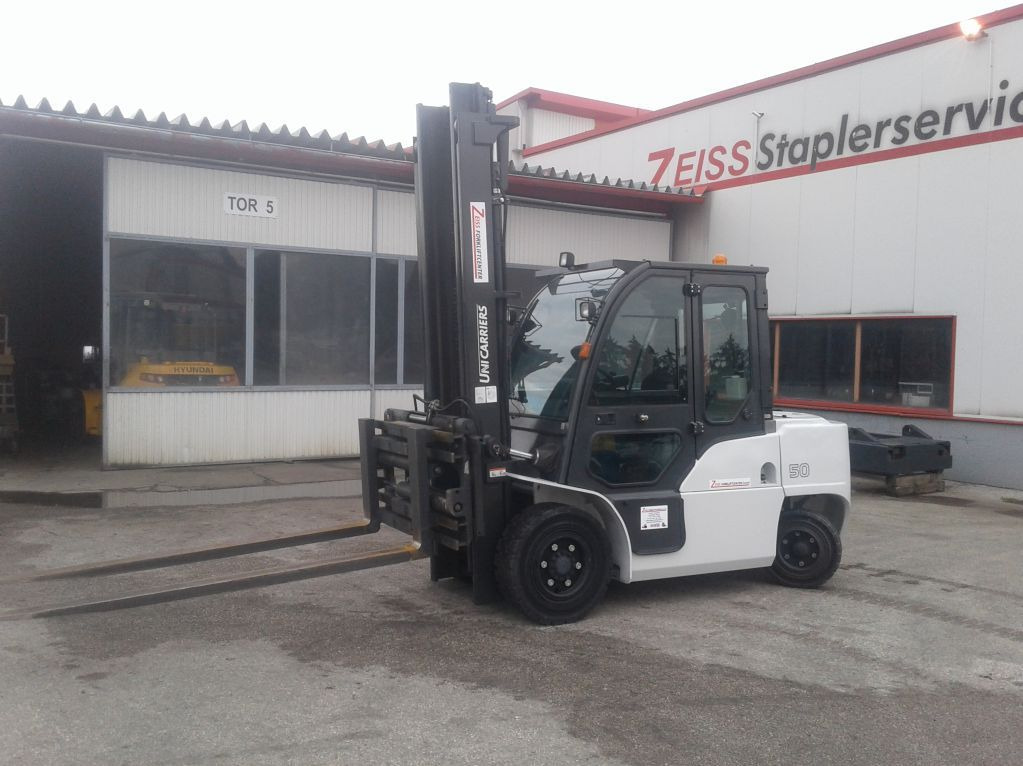 UniCarriers DG1F4A50Q - Diesel heftruck: afbeelding 2 UniCarriers DG1F4A50Q - Diesel heftruck: afbeelding 2