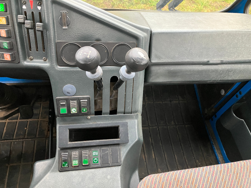 Multicar M26 - Gemeentelijke machine/ Speciaal, Kipper vrachtwagen: afbeelding 2 Multicar M26 - Gemeentelijke machine/ Speciaal, Kipper vrachtwagen: afbeelding 2