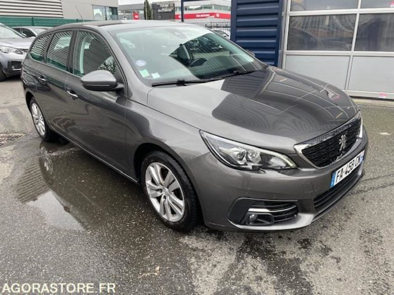 308 II SW ACTIVE BUSINESS PT 130cv EAT8 . 08/2018 . 141000 km - Personenwagen: afbeelding 4 308 II SW ACTIVE BUSINESS PT 130cv EAT8 . 08/2018 . 141000 km - Personenwagen: afbeelding 4