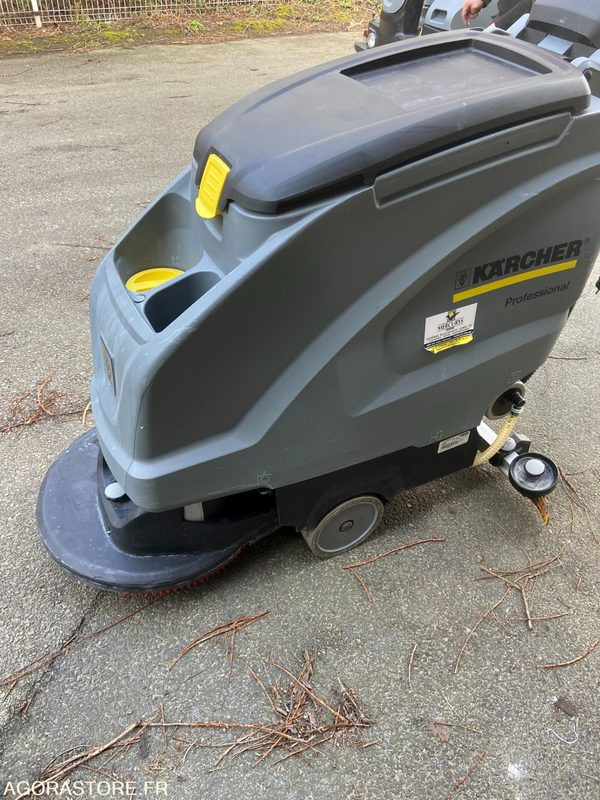 AUTOLAVEUSE AUTOTRACTEE KARCHER - 2019 - Schrobmachine: afbeelding 3 AUTOLAVEUSE AUTOTRACTEE KARCHER - 2019 - Schrobmachine: afbeelding 3