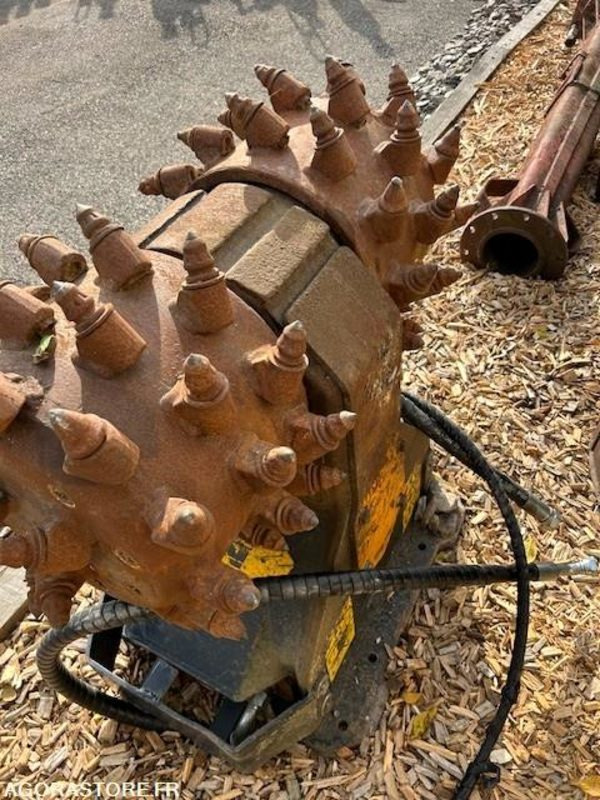 FRAISE HYDRAULIQUE DE DEMONSTRATION MB CRUSHER POUR PELLE 18-25 TONNES 2019 - Aanbouwdeel voor Bouwmachine: afbeelding 4 FRAISE HYDRAULIQUE DE DEMONSTRATION MB CRUSHER POUR PELLE 18-25 TONNES 2019 - Aanbouwdeel voor Bouwmachine: afbeelding 4