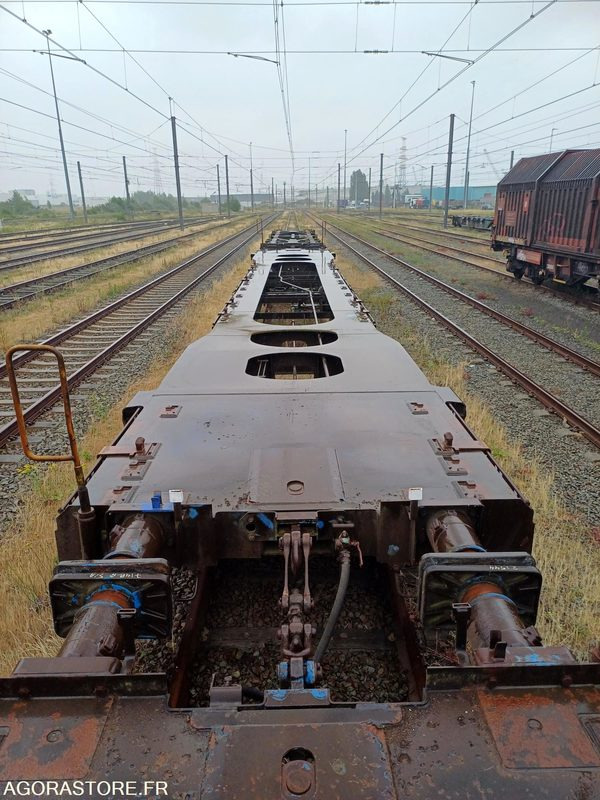 Wagon plat intermodal type Sggnss – modèle 6432B0-4, 72 pieds - 2004 (ref 1470) - Andere machine: afbeelding 2 Wagon plat intermodal type Sggnss – modèle 6432B0-4, 72 pieds - 2004 (ref 1470) - Andere machine: afbeelding 2