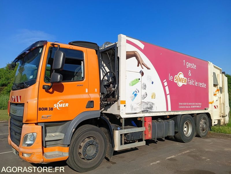 BENNE A ORDURES MENAGERES DAF - 2015 - 362 235 km - Vuilniswagen: afbeelding 1 BENNE A ORDURES MENAGERES DAF - 2015 - 362 235 km - Vuilniswagen: afbeelding 1