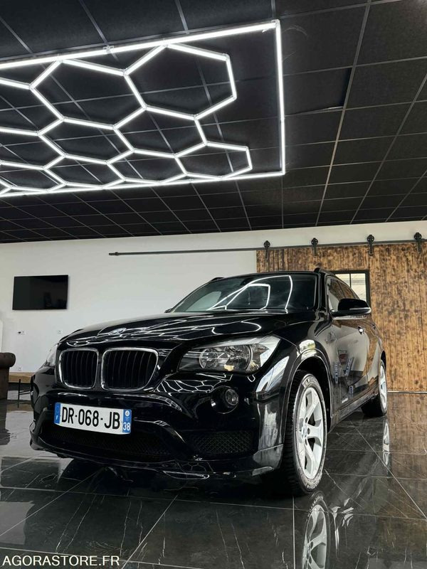 BMW X1- 116D - S-DRIVE - 2015 - 225123 KMS - SUV: afbeelding 2 BMW X1- 116D - S-DRIVE - 2015 - 225123 KMS - SUV: afbeelding 2