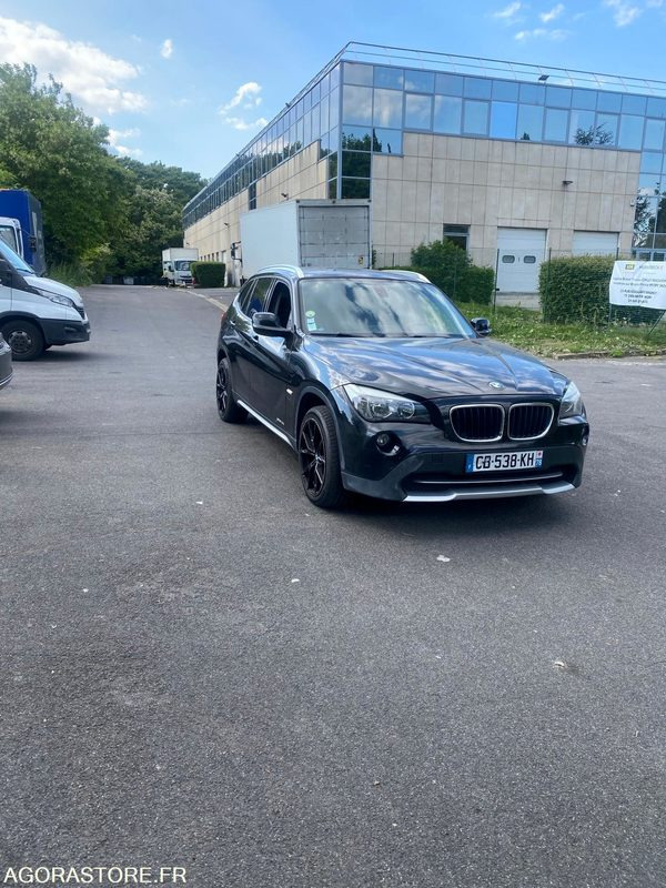 BMW X1 sDrive - 2012 - 195000 KM - SUV: afbeelding 1 BMW X1 sDrive - 2012 - 195000 KM - SUV: afbeelding 1