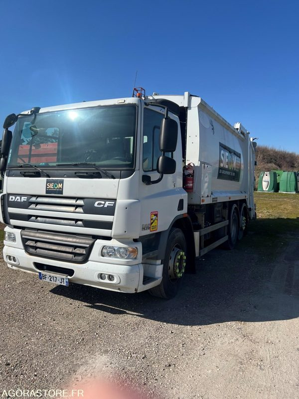 BOM DAF CF75 - 28/12/2010 - 330000kms - Vuilniswagen: afbeelding 3 BOM DAF CF75 - 28/12/2010 - 330000kms - Vuilniswagen: afbeelding 3
