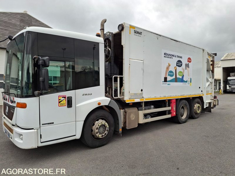 BOM Mercedes Econic 292045 kms 2013 - CW-067-TW - Vuilniswagen: afbeelding 3 BOM Mercedes Econic 292045 kms 2013 - CW-067-TW - Vuilniswagen: afbeelding 3