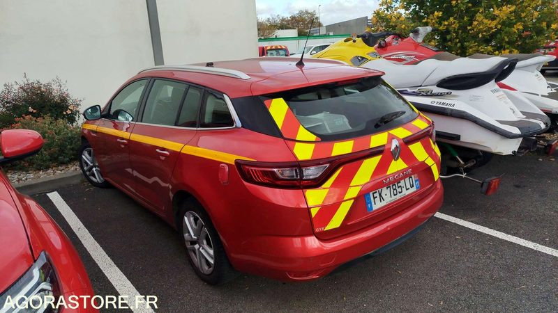 BREAK Renault Mégane - 2019 - FK785LQ - Stationwagen: afbeelding 2 BREAK Renault Mégane - 2019 - FK785LQ - Stationwagen: afbeelding 2