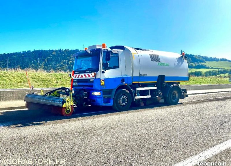 Balayeuse DAF haute pression - 2006 / 460 638 KMS - Veegwagen: afbeelding 1 Balayeuse DAF haute pression - 2006 / 460 638 KMS - Veegwagen: afbeelding 1