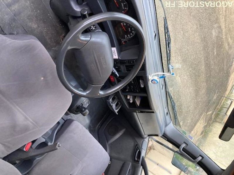 UTILITAIRE GRAND VOLUME - ISUZU - 2012 - 120 000 - Bestelwagen: afbeelding 4 UTILITAIRE GRAND VOLUME - ISUZU - 2012 - 120 000 - Bestelwagen: afbeelding 4