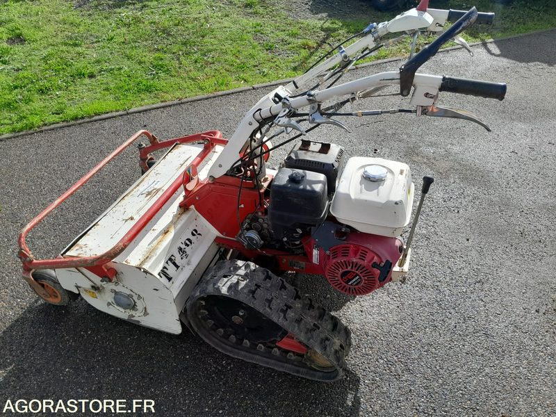 Broyeur à chenilles OREC HCR812 (BROY-19-0428-TAR) - Tuinmachine: afbeelding 1 Broyeur à chenilles OREC HCR812 (BROY-19-0428-TAR) - Tuinmachine: afbeelding 1