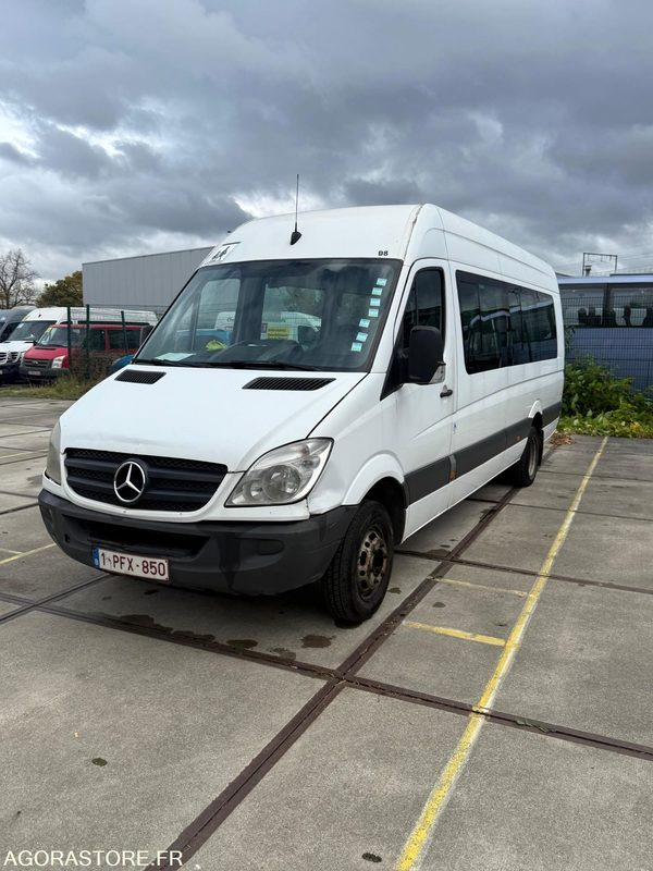 Minibus Mercedes Sprinter - 2013 - 187 900km - Bus: afbeelding 2 Minibus Mercedes Sprinter - 2013 - 187 900km - Bus: afbeelding 2