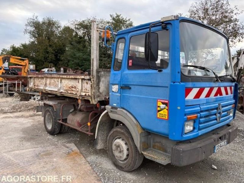 CAMION BENNE (TRI-BENNE) RENAULT S120 MIDLINER 1991 221000 KM - Kipper vrachtwagen: afbeelding 3 CAMION BENNE (TRI-BENNE) RENAULT S120 MIDLINER 1991 221000 KM - Kipper vrachtwagen: afbeelding 3