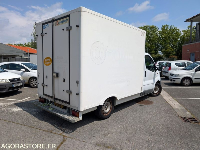 CAMION FRIGORIFIQUE MOINS DE 3T5 RENAUT TRAFIC - Koelwagen: afbeelding 1 CAMION FRIGORIFIQUE MOINS DE 3T5 RENAUT TRAFIC - Koelwagen: afbeelding 1