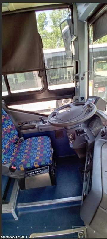 CAR IRISBUS RECREO 19078 MEC 2010 / 252000KM BC-551-TY - Schoolbus: afbeelding 4 CAR IRISBUS RECREO 19078 MEC 2010 / 252000KM BC-551-TY - Schoolbus: afbeelding 4