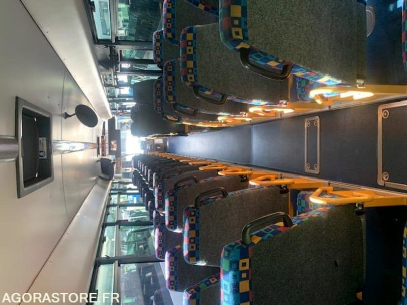 CAR IRISBUS RECREO N°15213- MEC 2009 - 444297 Km AD507BZ - Schoolbus: afbeelding 5 CAR IRISBUS RECREO N°15213- MEC 2009 - 444297 Km AD507BZ - Schoolbus: afbeelding 5