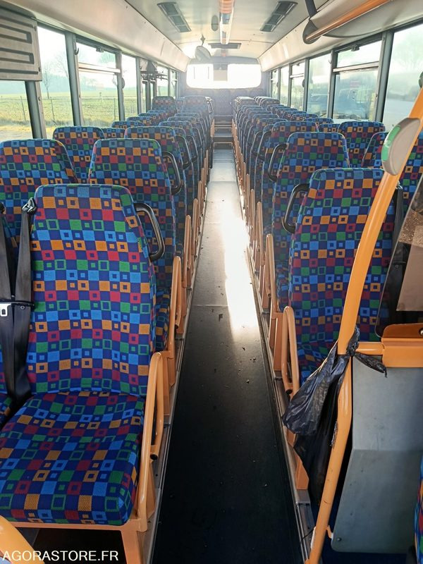 CAR IRISBUS RECREO - N°20507 - MEC 2010 -279000KM / AL-694-VX - Schoolbus: afbeelding 5 CAR IRISBUS RECREO - N°20507 - MEC 2010 -279000KM / AL-694-VX - Schoolbus: afbeelding 5