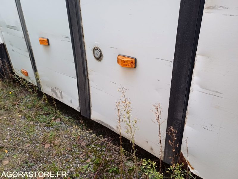 CAR IVECO ARWAY - PARC 16814 - MEC2010 497000KM AT933SJ - Schoolbus: afbeelding 4 CAR IVECO ARWAY - PARC 16814 - MEC2010 497000KM AT933SJ - Schoolbus: afbeelding 4