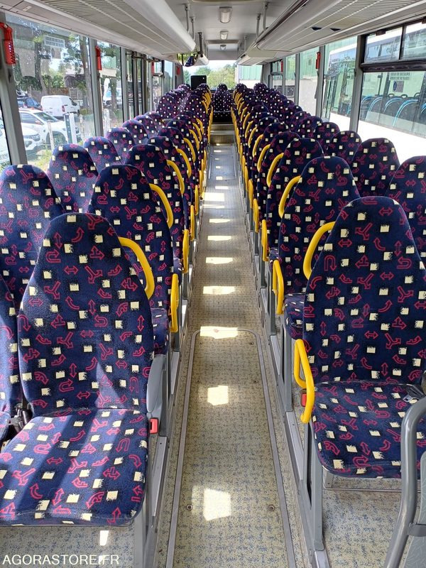 CAR MERCEDES INTOURO 436244 kms 2010 - Schoolbus: afbeelding 5 CAR MERCEDES INTOURO 436244 kms 2010 - Schoolbus: afbeelding 5