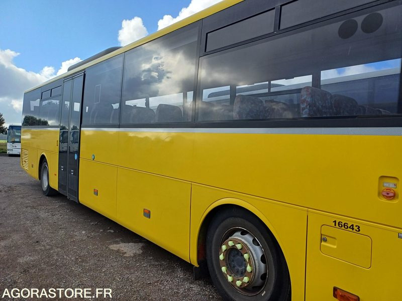 CAR MERCEDES INTOURO - N°16643 - MEC 2011 - 565457km - BS310DQ - Schoolbus: afbeelding 3 CAR MERCEDES INTOURO - N°16643 - MEC 2011 - 565457km - BS310DQ - Schoolbus: afbeelding 3