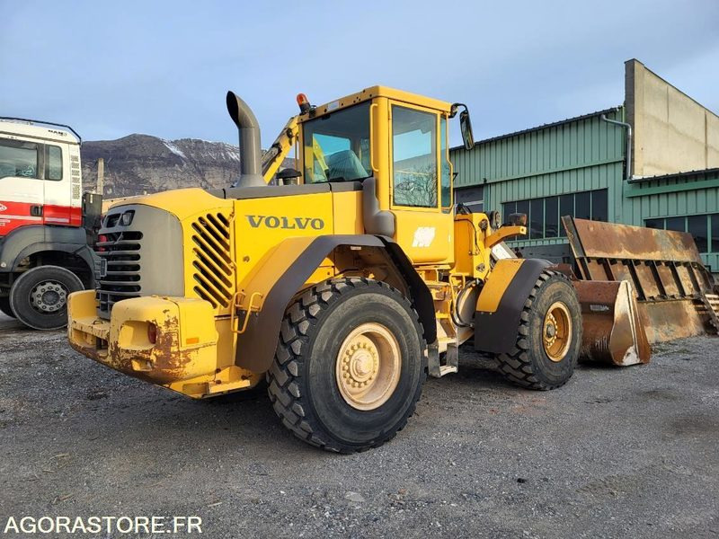 CHARGEUSE VOLVO L90E 2005 9500 HEURES - Lader: afbeelding 1 CHARGEUSE VOLVO L90E 2005 9500 HEURES - Lader: afbeelding 1