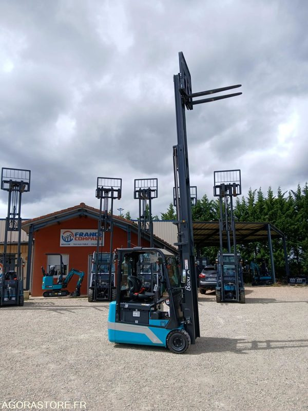 CHARIOT ELEVATEUR ELECTRIQUE BAOLI KBET20N 5500 NEUF - Elektrische heftruck: afbeelding 1 CHARIOT ELEVATEUR ELECTRIQUE BAOLI KBET20N 5500 NEUF - Elektrische heftruck: afbeelding 1