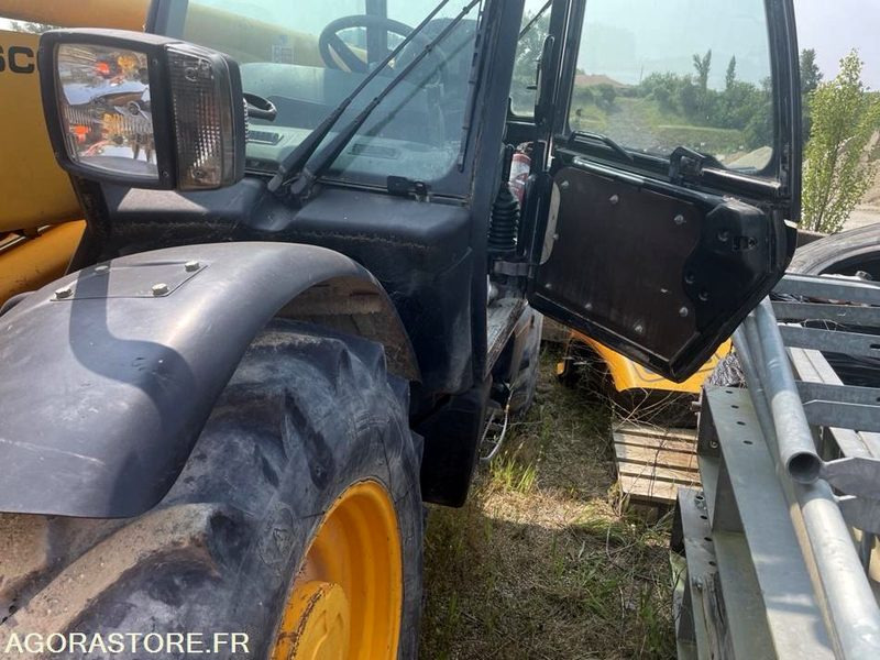 CHARIOT ELEVATEUR JCB 525 -125 / 2004 - Heftruck: afbeelding 1 CHARIOT ELEVATEUR JCB 525 -125 / 2004 - Heftruck: afbeelding 1