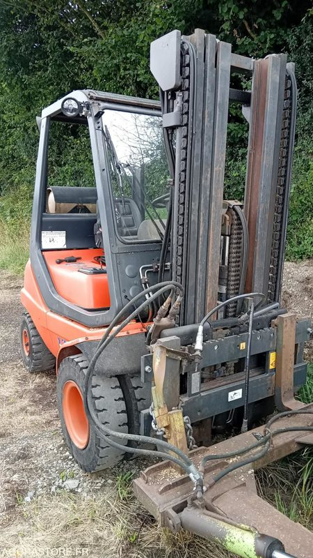 CHARIOT FENWICK H20T GAZ 1997 - LPG heftruck: afbeelding 3 CHARIOT FENWICK H20T GAZ 1997 - LPG heftruck: afbeelding 3