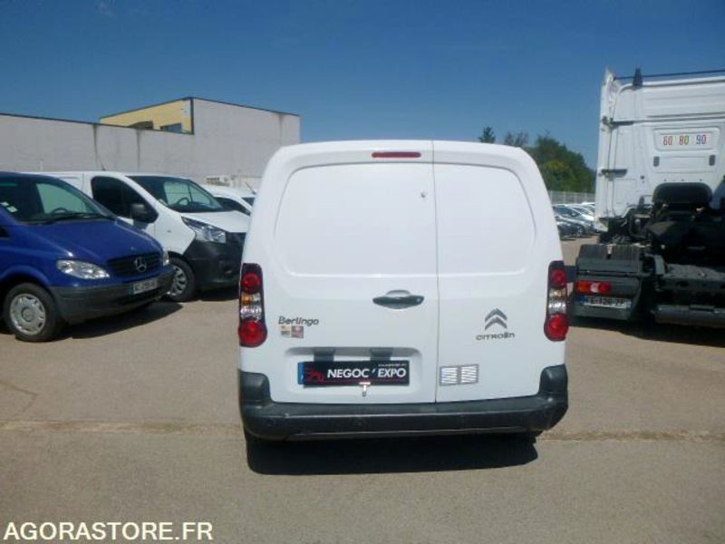 CITROEN BERLINGO UTILITAIRE BOITE AUTO - 2018 - 166 500KM - Kleine bestelwagen: afbeelding 5 CITROEN BERLINGO UTILITAIRE BOITE AUTO - 2018 - 166 500KM - Kleine bestelwagen: afbeelding 5