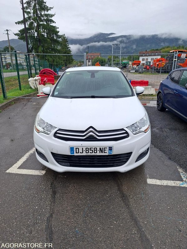 CITROEN C4 Entreprise VU 5p Berline HD- 2014 - 216471 KM - P0403314 - Personenwagen: afbeelding 1 CITROEN C4 Entreprise VU 5p Berline HD- 2014 - 216471 KM - P0403314 - Personenwagen: afbeelding 1
