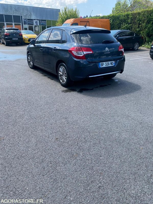 CITROEN C4 essence - 2011 - 210 000km - Personenwagen: afbeelding 5 CITROEN C4 essence - 2011 - 210 000km - Personenwagen: afbeelding 5