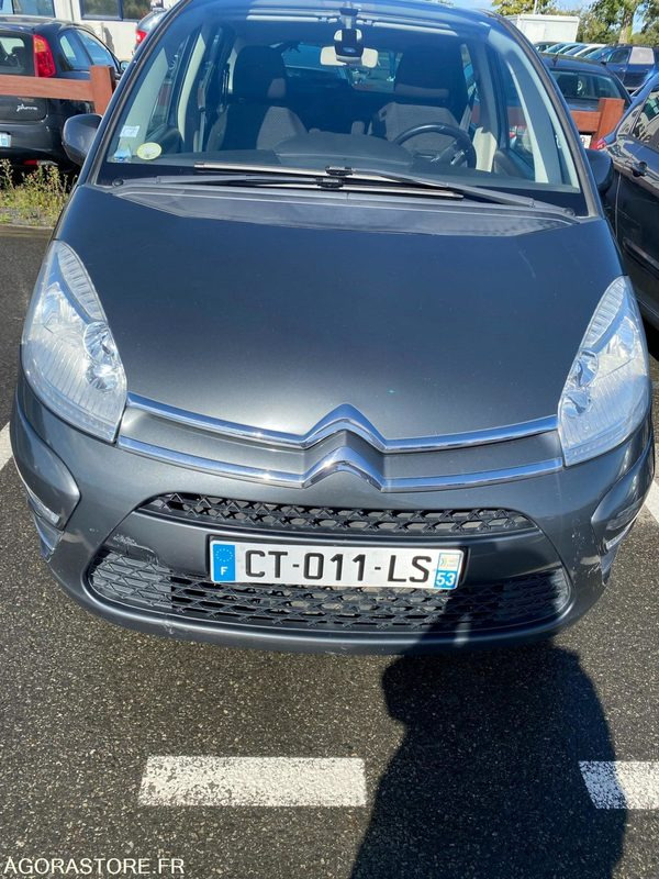CITROEN PICASSO // CT-011-LS // 2013 - 215 102 KM - Personenwagen: afbeelding 1 CITROEN PICASSO // CT-011-LS // 2013 - 215 102 KM - Personenwagen: afbeelding 1
