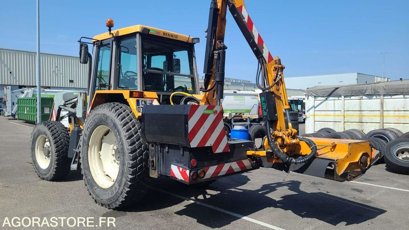 CN 071 QD - RENAULT TEMIS 610X - 2004 - H3922EA3921365 - Tractor: afbeelding 3 CN 071 QD - RENAULT TEMIS 610X - 2004 - H3922EA3921365 - Tractor: afbeelding 3