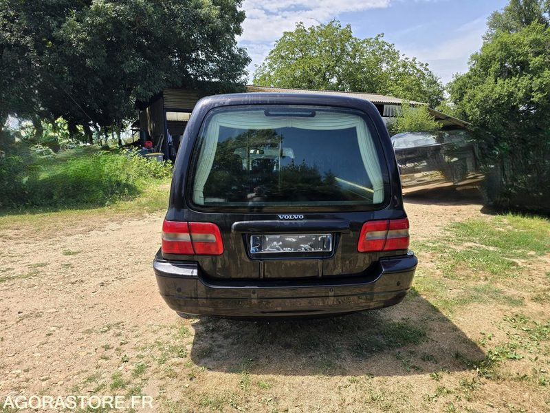 CORBILLARD VOLVO S80 - 2002 - 189 127km - Personenwagen: afbeelding 4 CORBILLARD VOLVO S80 - 2002 - 189 127km - Personenwagen: afbeelding 4
