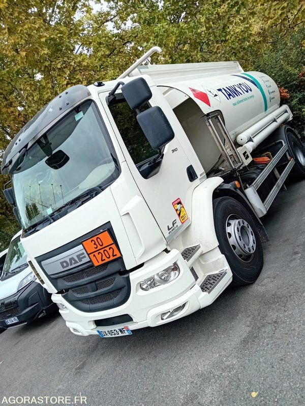 Camion citerne DAF LF310 - 2015 - 158 000km - SUV: afbeelding 2 Camion citerne DAF LF310 - 2015 - 158 000km - SUV: afbeelding 2