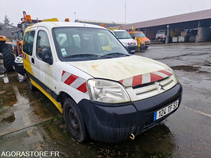 Citroën Berlingo - 124TF53 - Personenwagen: afbeelding 2 Citroën Berlingo - 124TF53 - Personenwagen: afbeelding 2