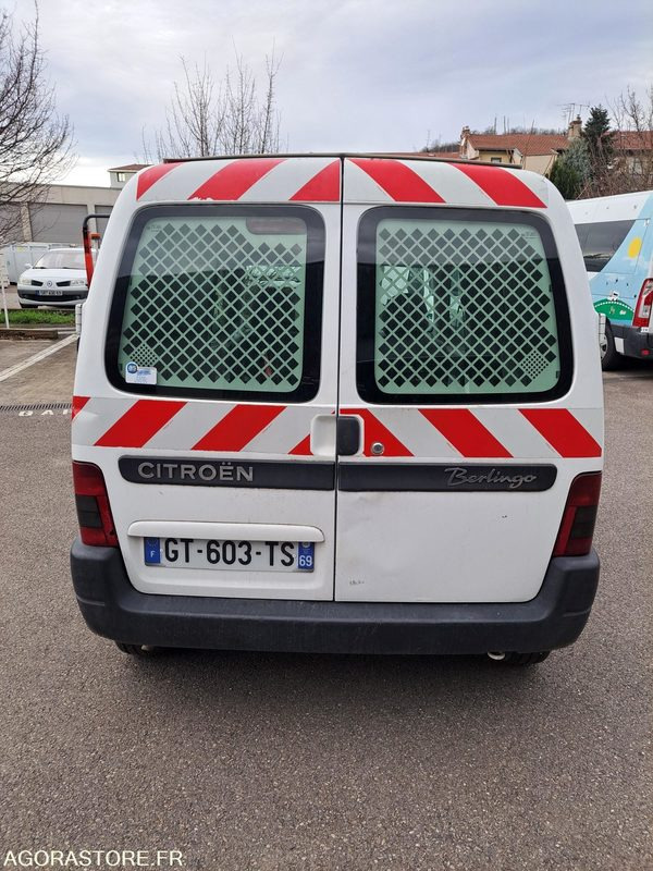 Citroën Berlingo - 2003 - 152263kms - GT603TS - Kleine bestelwagen: afbeelding 2 Citroën Berlingo - 2003 - 152263kms - GT603TS - Kleine bestelwagen: afbeelding 2