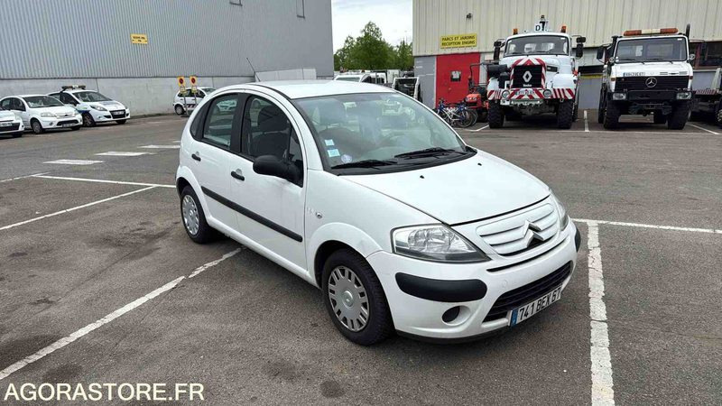 Citroën - C3 - 2009 - 136442KMS - 741BEX67 - Personenwagen: afbeelding 2 Citroën - C3 - 2009 - 136442KMS - 741BEX67 - Personenwagen: afbeelding 2