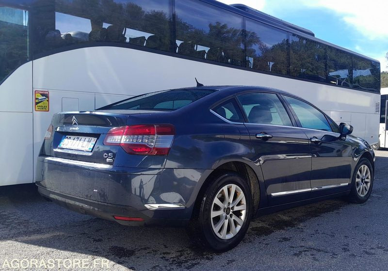 Citroën c5 hdi année 2013 504000km - Personenwagen: afbeelding 2 Citroën c5 hdi année 2013 504000km - Personenwagen: afbeelding 2