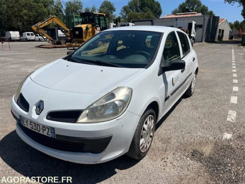 Clio BR1FOH 2006 - Personenwagen: afbeelding 4 Clio BR1FOH 2006 - Personenwagen: afbeelding 4