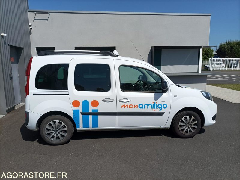 EY-556-HV - Roulant - VP - RENAULT KANGOO - 189 000 Kms - Personenwagen: afbeelding 5 EY-556-HV - Roulant - VP - RENAULT KANGOO - 189 000 Kms - Personenwagen: afbeelding 5