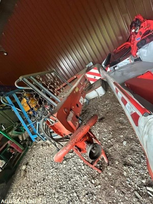 FAUCHEUSE TRAINEE KUHN FC300G 1995 AVEC CONDITIONNEUR - Maaimachine: afbeelding 3 FAUCHEUSE TRAINEE KUHN FC300G 1995 AVEC CONDITIONNEUR - Maaimachine: afbeelding 3