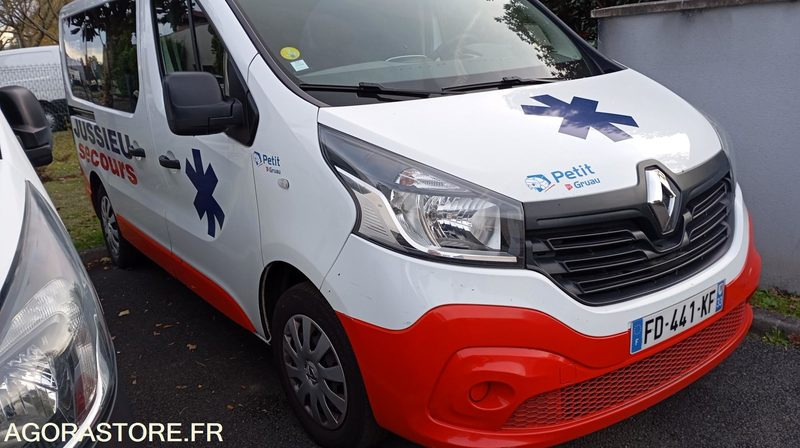 FD-441-KF - "PP"- Non Roulant - RENAULT TRAFIC - VASP - 318 629 Kms - Ambulance: afbeelding 1 FD-441-KF - "PP"- Non Roulant - RENAULT TRAFIC - VASP - 318 629 Kms - Ambulance: afbeelding 1