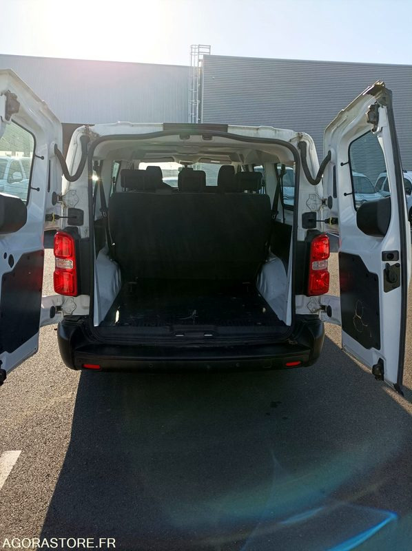 FG-910-DE - Roulant - CITROEN JUMPY SPACE TOURER - VP - 199 032 Kms - Minibus, Personenvervoer: afbeelding 5 FG-910-DE - Roulant - CITROEN JUMPY SPACE TOURER - VP - 199 032 Kms - Minibus, Personenvervoer: afbeelding 5