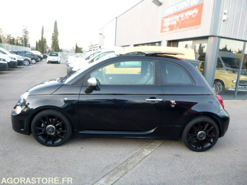 FIAT 500 Abarth 595 TURISMO - 165ch - 31043km - Personenwagen: afbeelding 4 FIAT 500 Abarth 595 TURISMO - 165ch - 31043km - Personenwagen: afbeelding 4