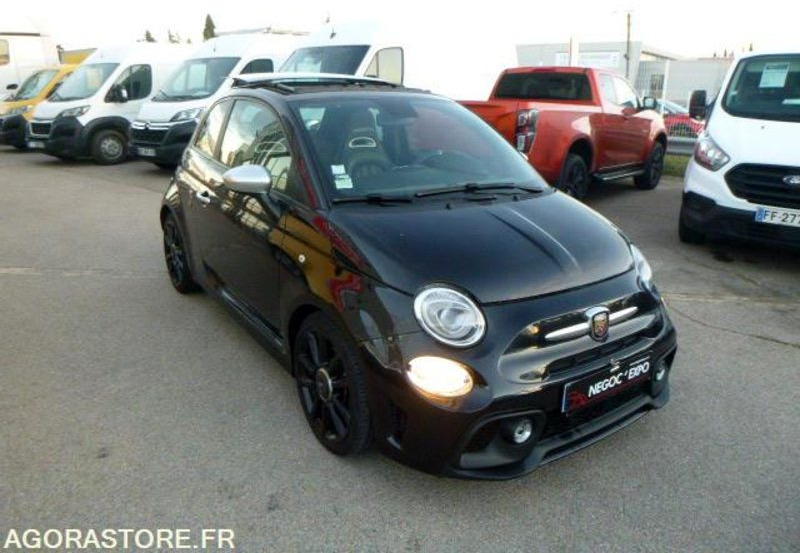 FIAT 500 Abarth 595 TURISMO - 165ch - 31043km - Personenwagen: afbeelding 3 FIAT 500 Abarth 595 TURISMO - 165ch - 31043km - Personenwagen: afbeelding 3