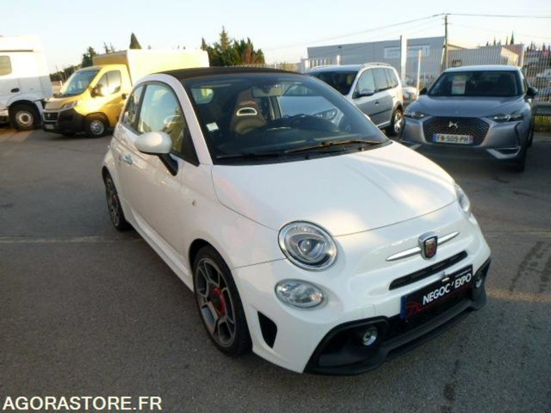 FIAT 500 abart Cabriolet - 2017 - 72321km - Personenwagen: afbeelding 1 FIAT 500 abart Cabriolet - 2017 - 72321km - Personenwagen: afbeelding 1