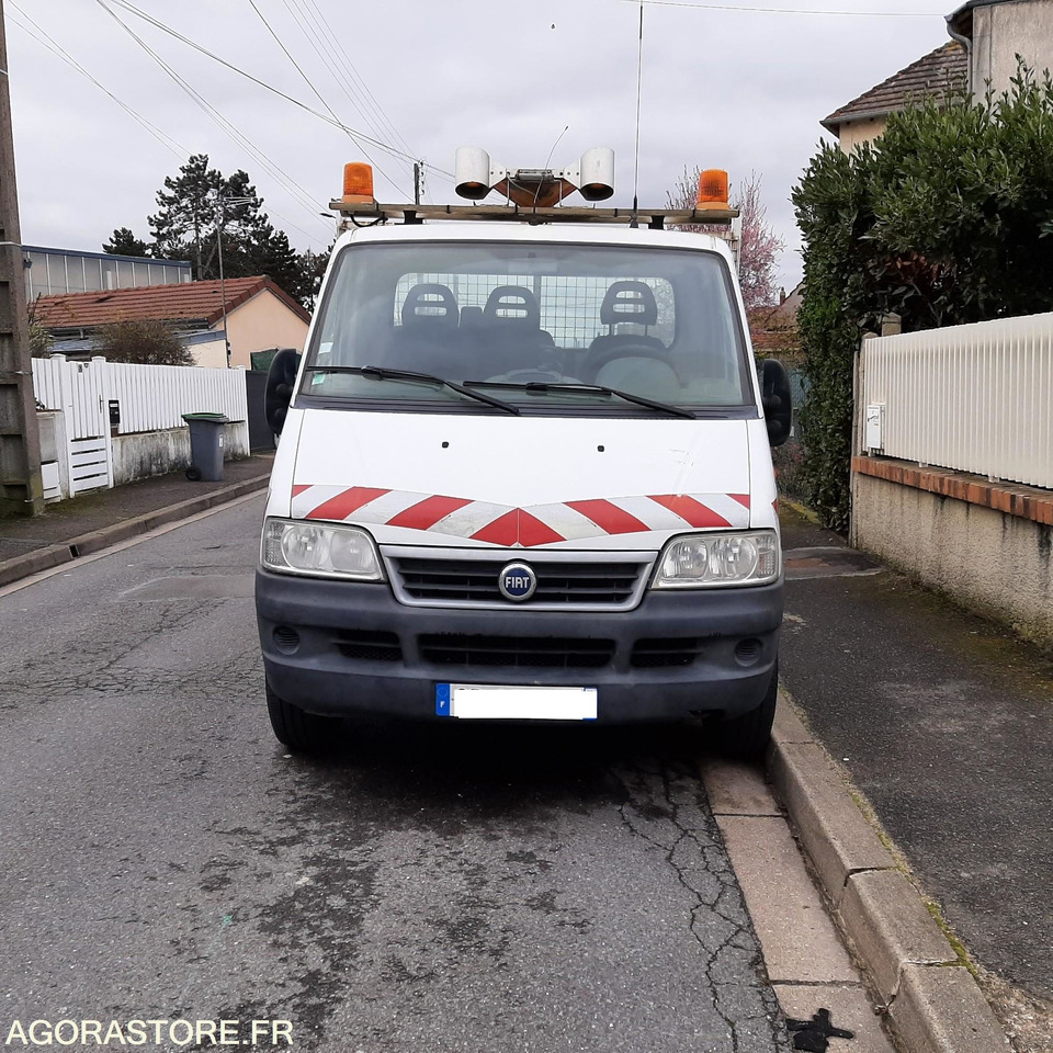 FIAT - DUCATO BENNE - 2006 / 304700 KM - Kipper bestelwagen: afbeelding 2 FIAT - DUCATO BENNE - 2006 / 304700 KM - Kipper bestelwagen: afbeelding 2